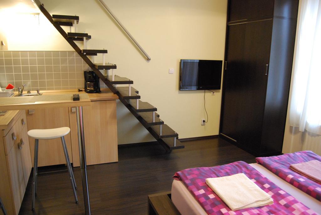 Boomerang Hostel بودابست الغرفة الصورة