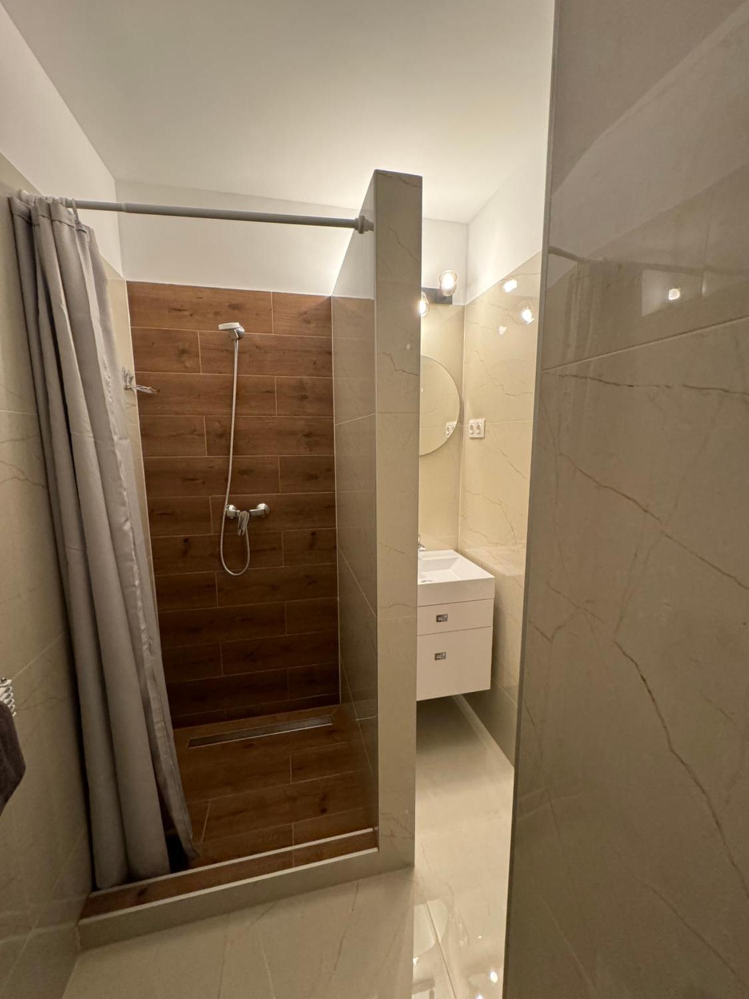 Boomerang Hostel بودابست المظهر الخارجي الصورة