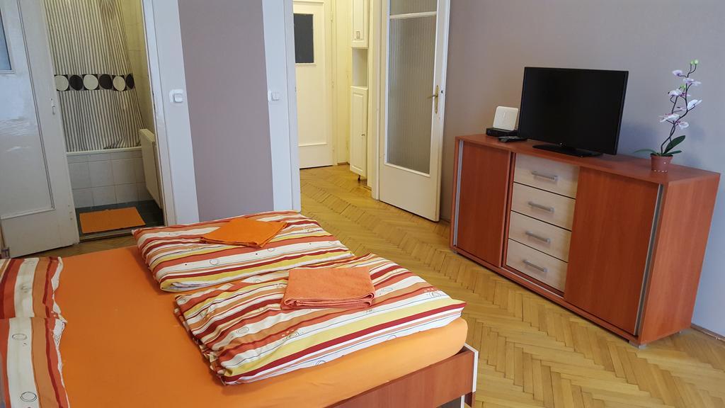 Boomerang Hostel بودابست المظهر الخارجي الصورة