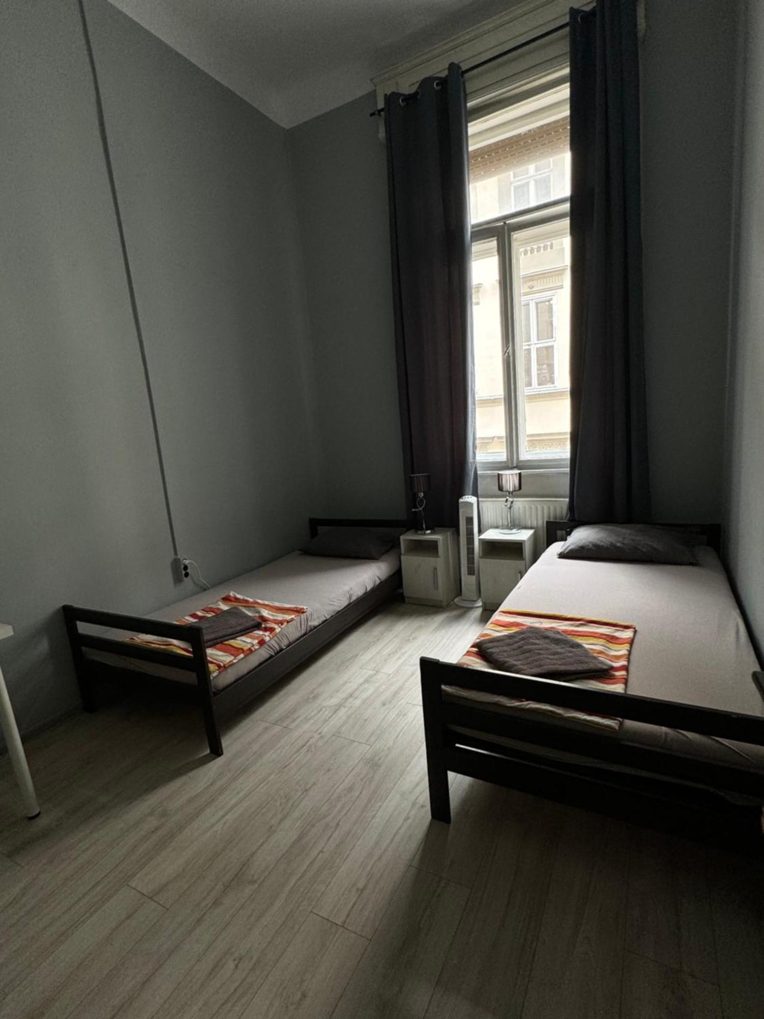Boomerang Hostel بودابست المظهر الخارجي الصورة