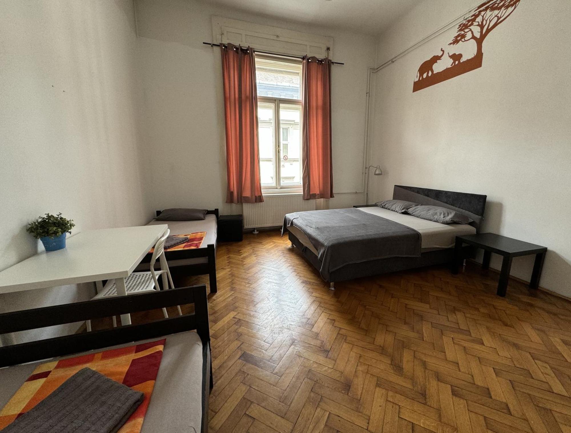 Boomerang Hostel بودابست المظهر الخارجي الصورة