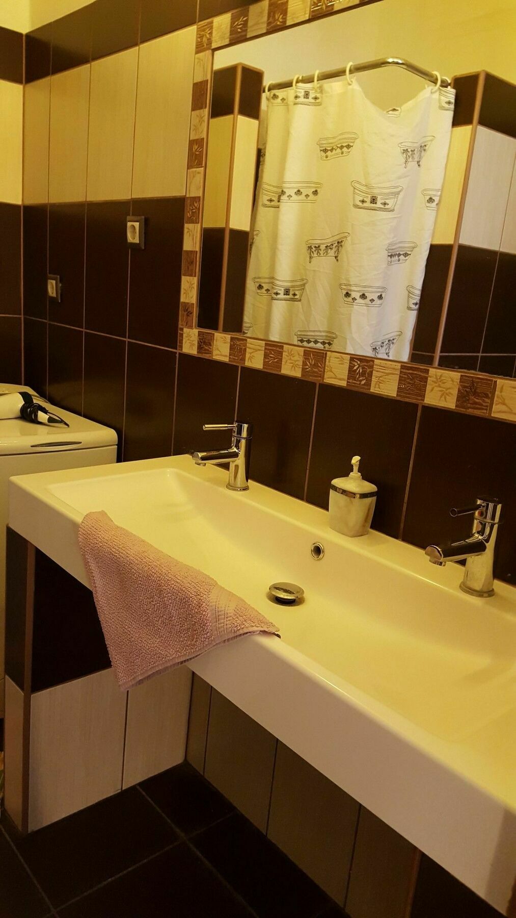 Boomerang Hostel بودابست المظهر الخارجي الصورة